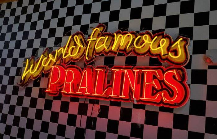 World Famous Pralines Interior Sign logo Neon